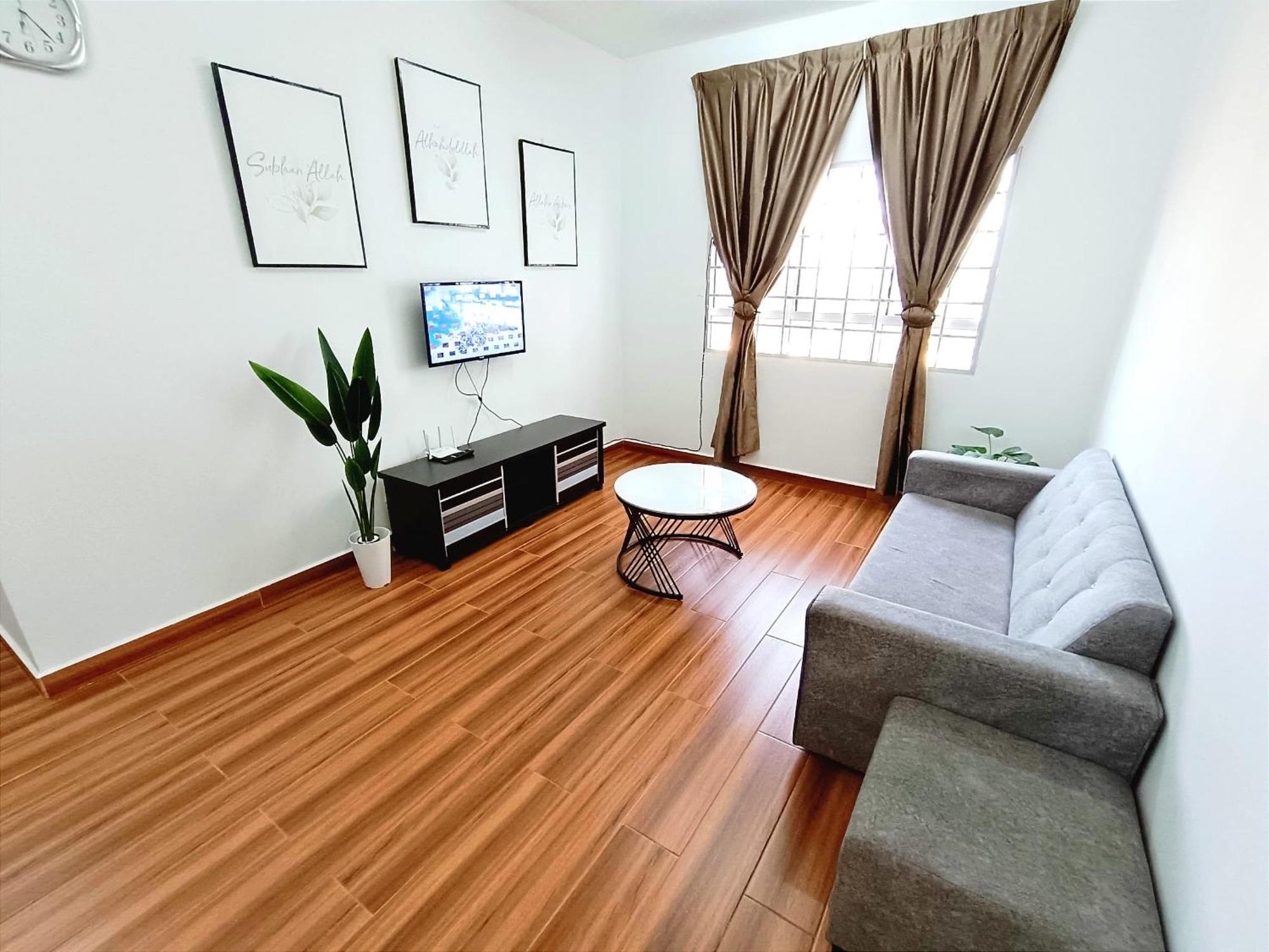 D'Luna Homestay Terengganu Sea View / Drawbrige View / Near Hsnz, Ktcc, Drawbrige Куала-Тренгану Экстерьер фото